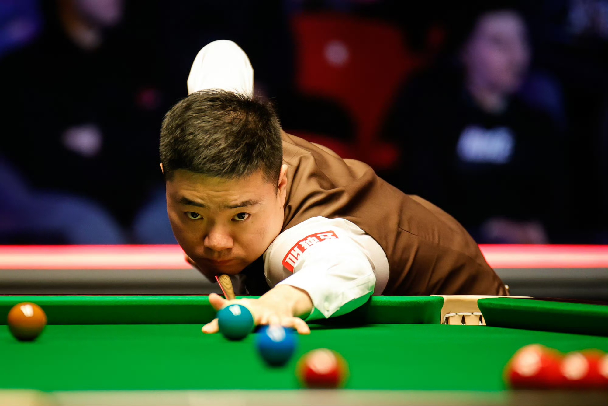 高位逼抢的 高位逼抢的