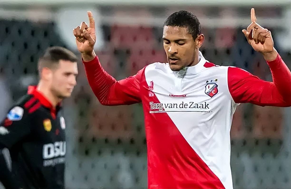 而在社交媒 而在社交媒