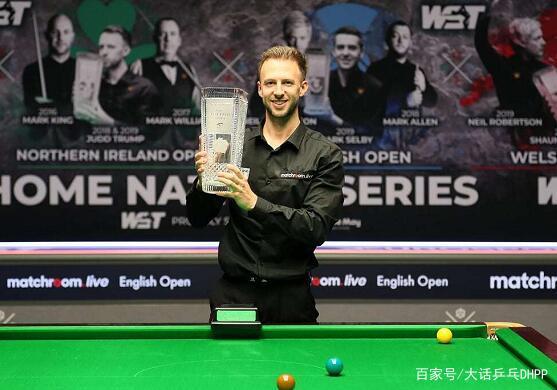 球员与俱乐 球员与俱乐