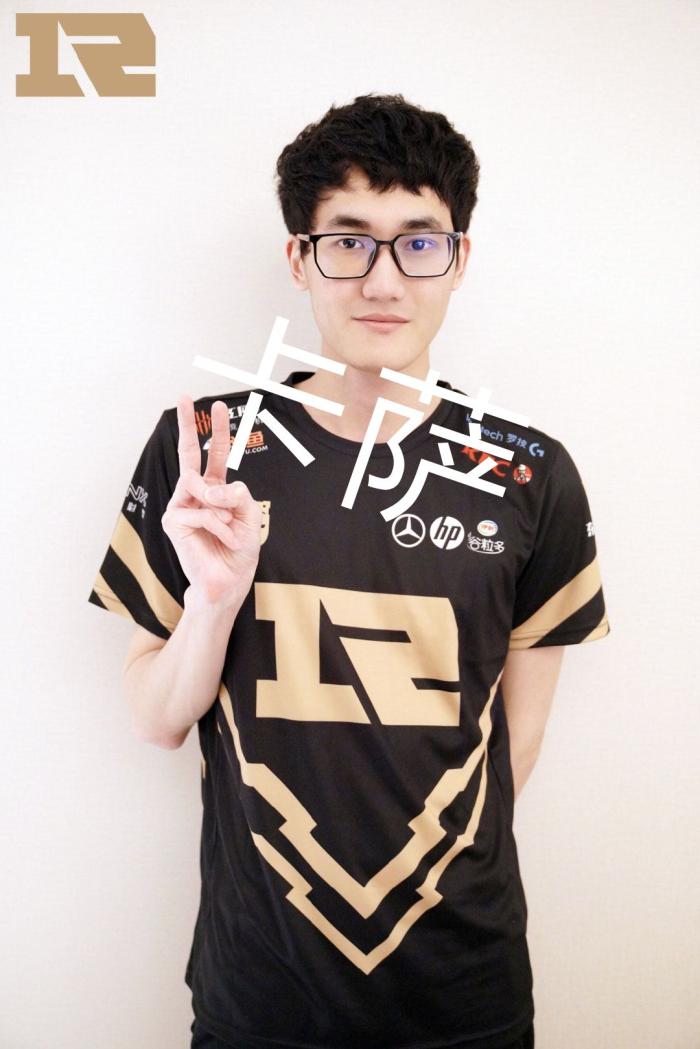 阿森纳凭借 阿森纳凭借