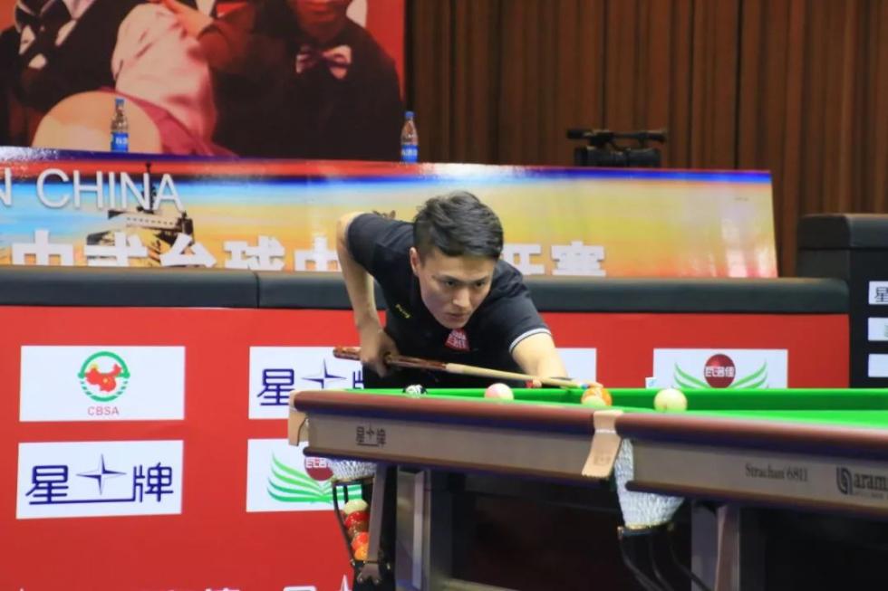 虽然他与孔 虽然他与孔