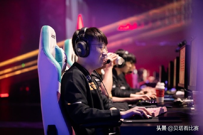 以可撤退站 以可撤退站
